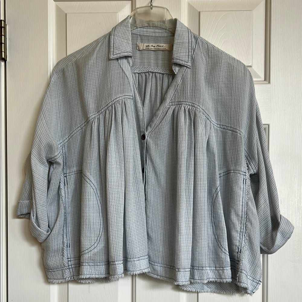 Free People (We The Free ) Blue Blouse Effortless Style